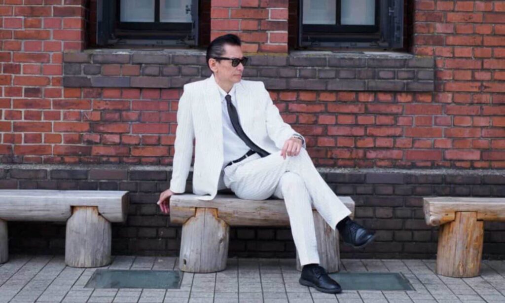 圧巻のキャリア｜モデル・俳優歴44年、ウォーキング・ポージング講師歴27年